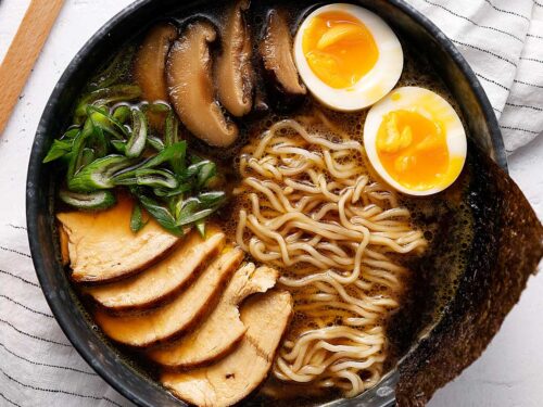 Tazón de buldak ramen picante